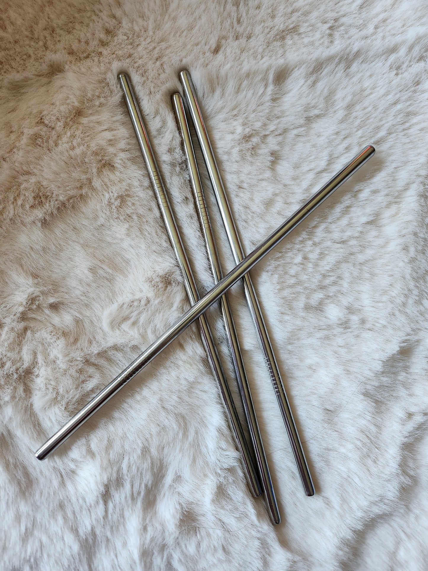 Trinkglas - Schmaler Strohhalm