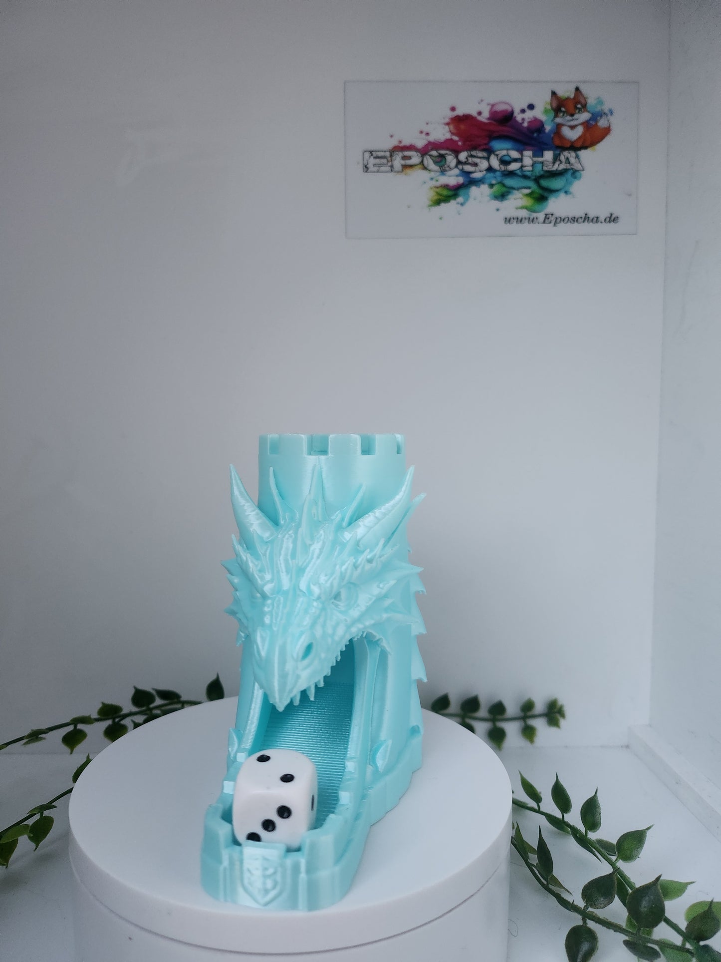 Würfelturm -Drache - iceblue