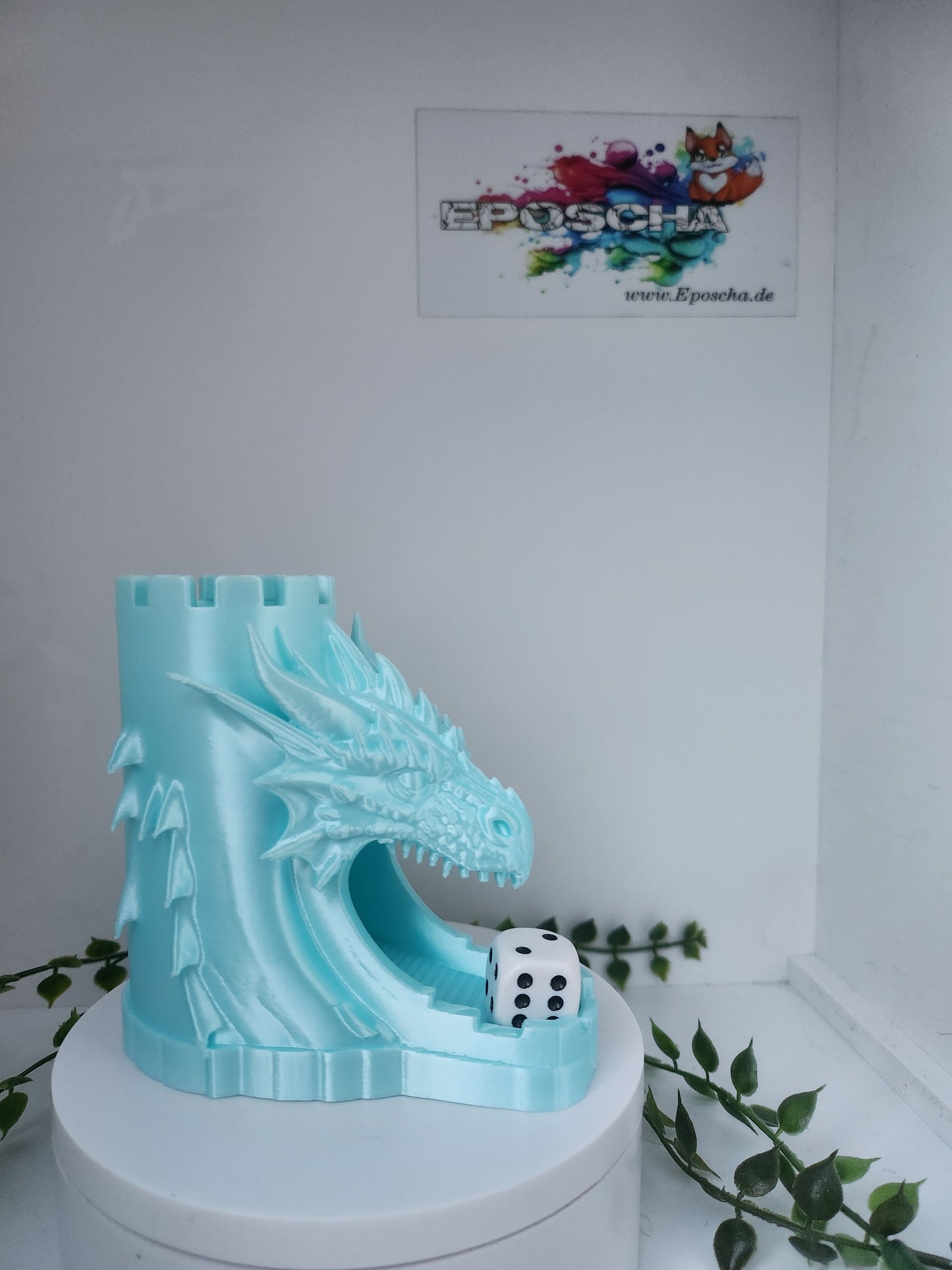 Würfelturm -Drache - iceblue