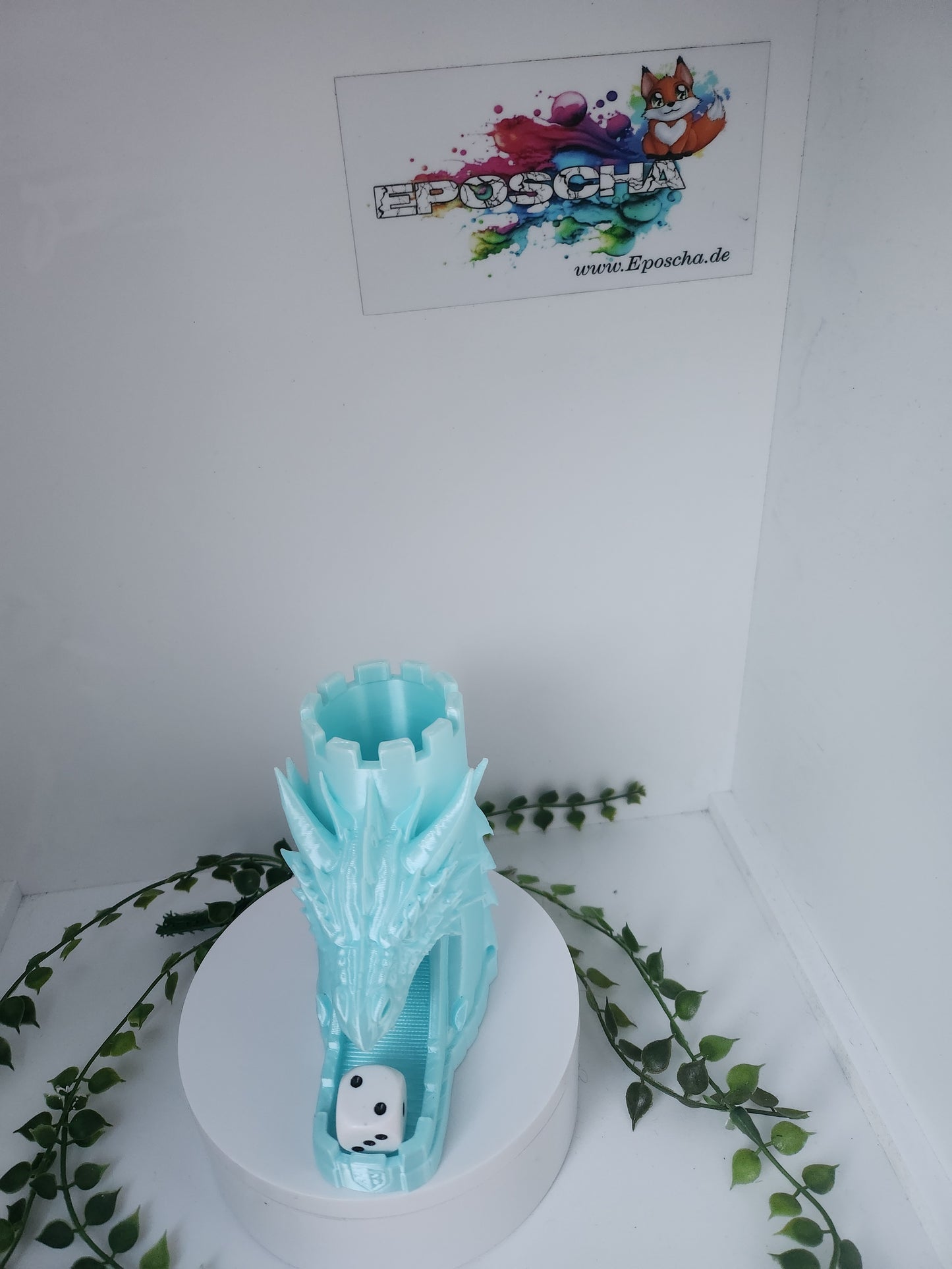 Würfelturm -Drache - iceblue