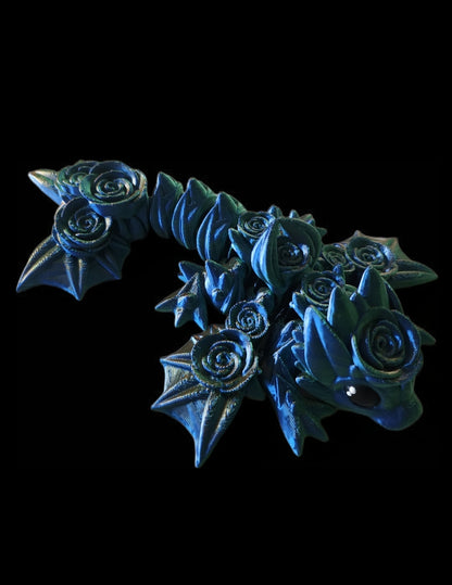 Kleiner Rosen drache- dreifarbig