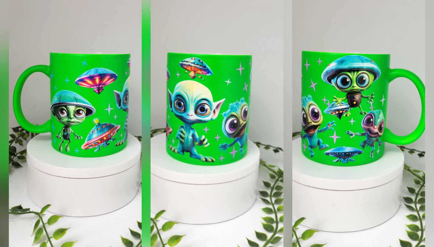 Matte Neon grüne tasse - aliens 👽