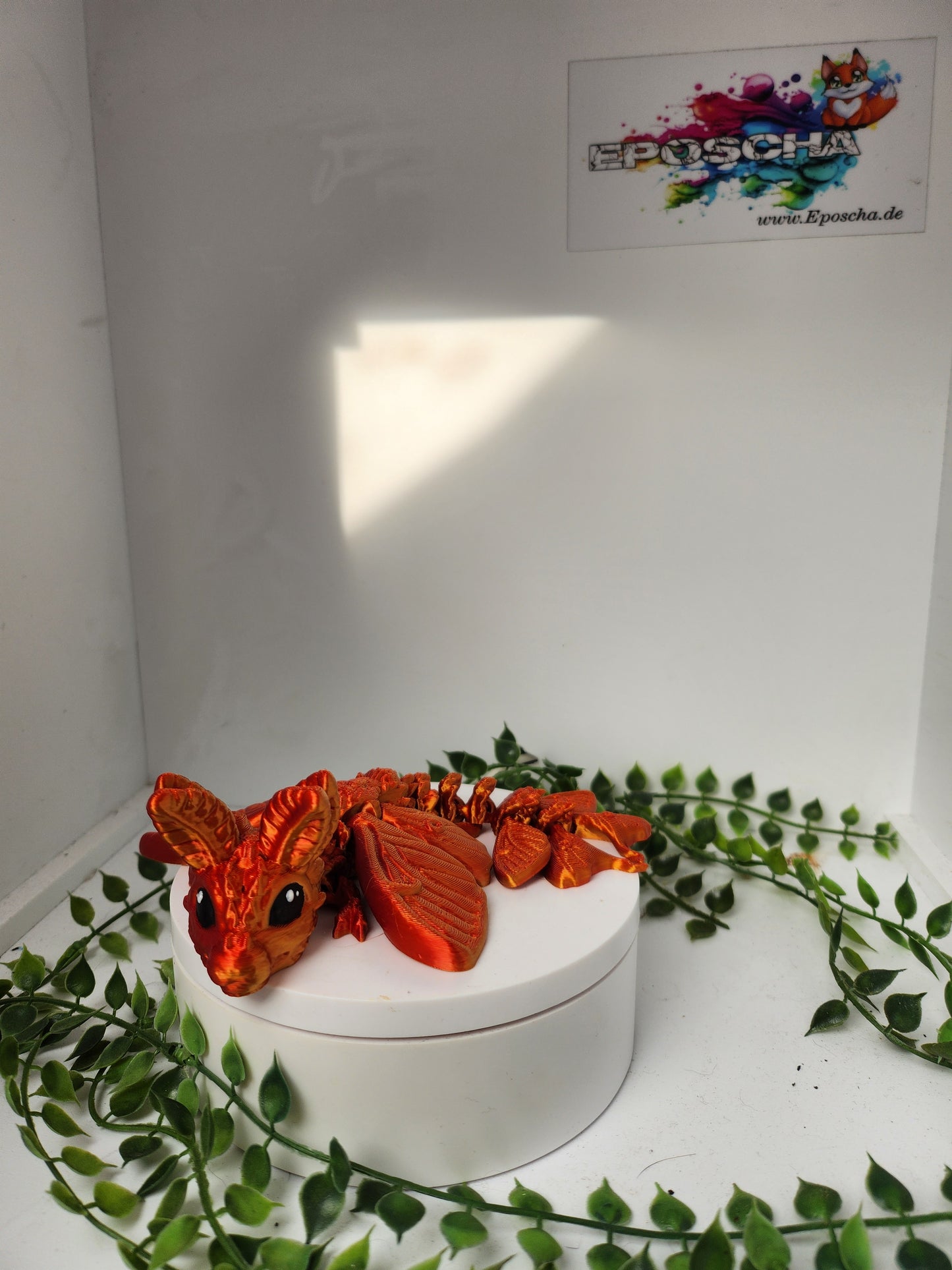 Motten drache - gold/rot